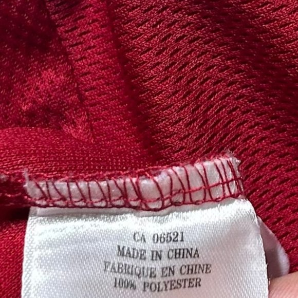 West Coast Vancouver Canada Hockey Jersey Adult Medium Red Short Sleeve - Picture 9 of 9